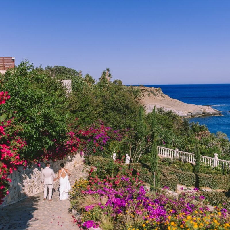 Ross & Rachel — An Intimate Seaside Wedding in Crete