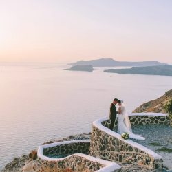 wedding planner in Santorini